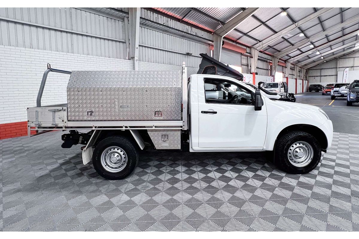 2016 Isuzu D-MAX SX High Ride Rear Wheel Drive