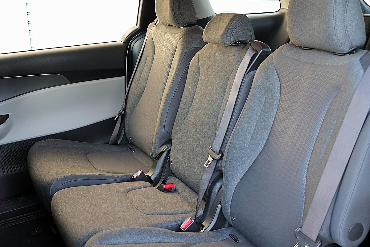 2022 Kia Carnival S KA4
