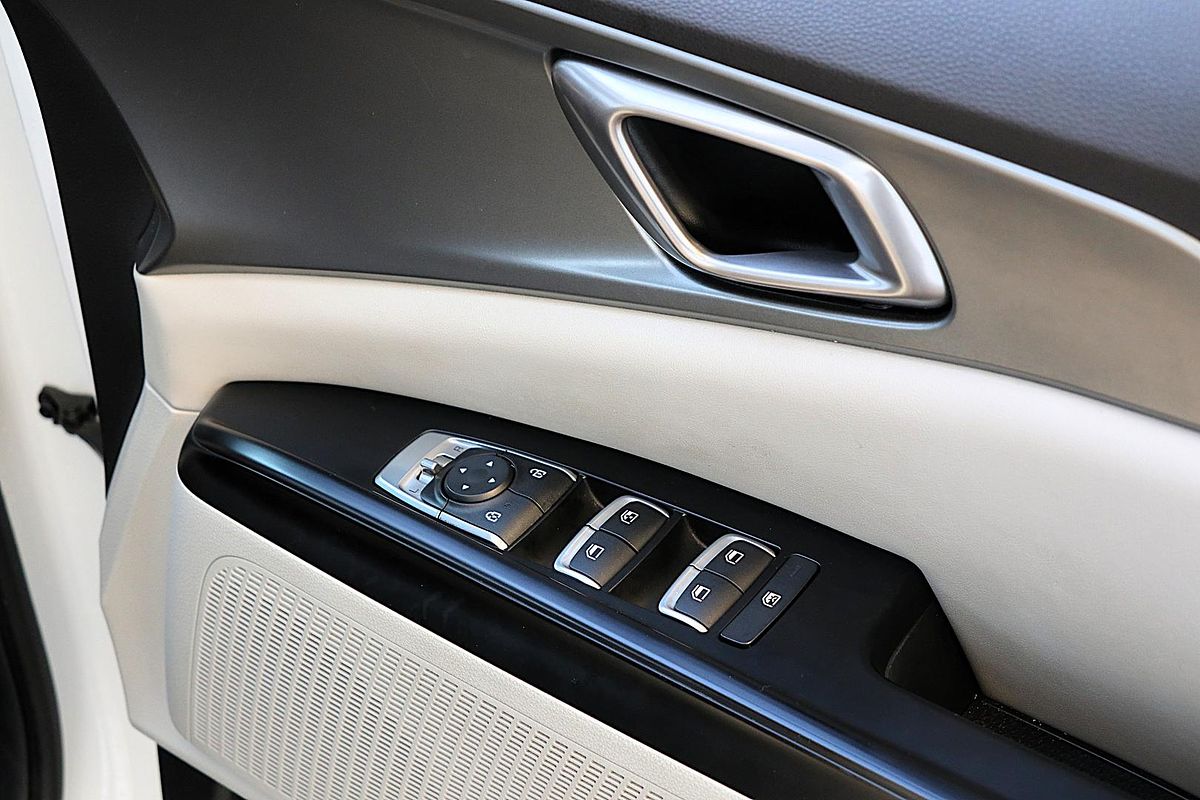 2022 Kia Carnival S KA4