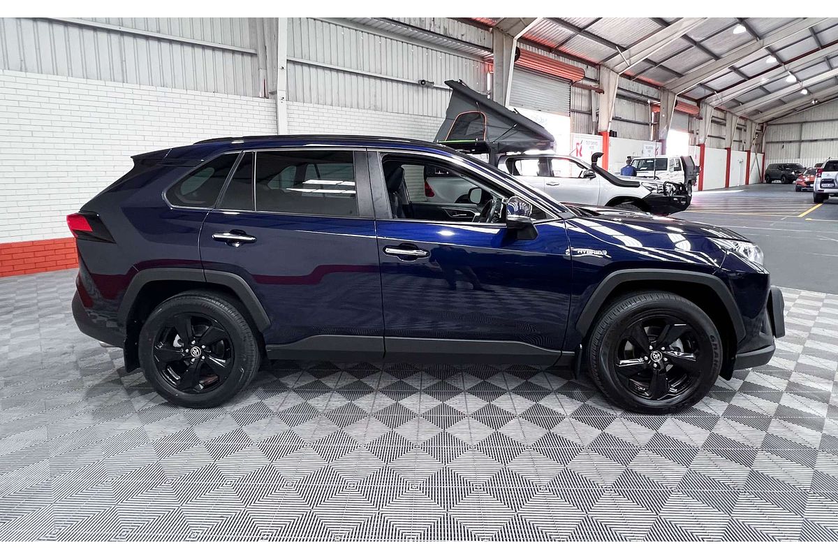 2020 Toyota RAV4 Cruiser AXAH54R