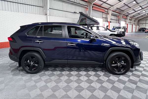 2020 Toyota RAV4 Cruiser AXAH54R