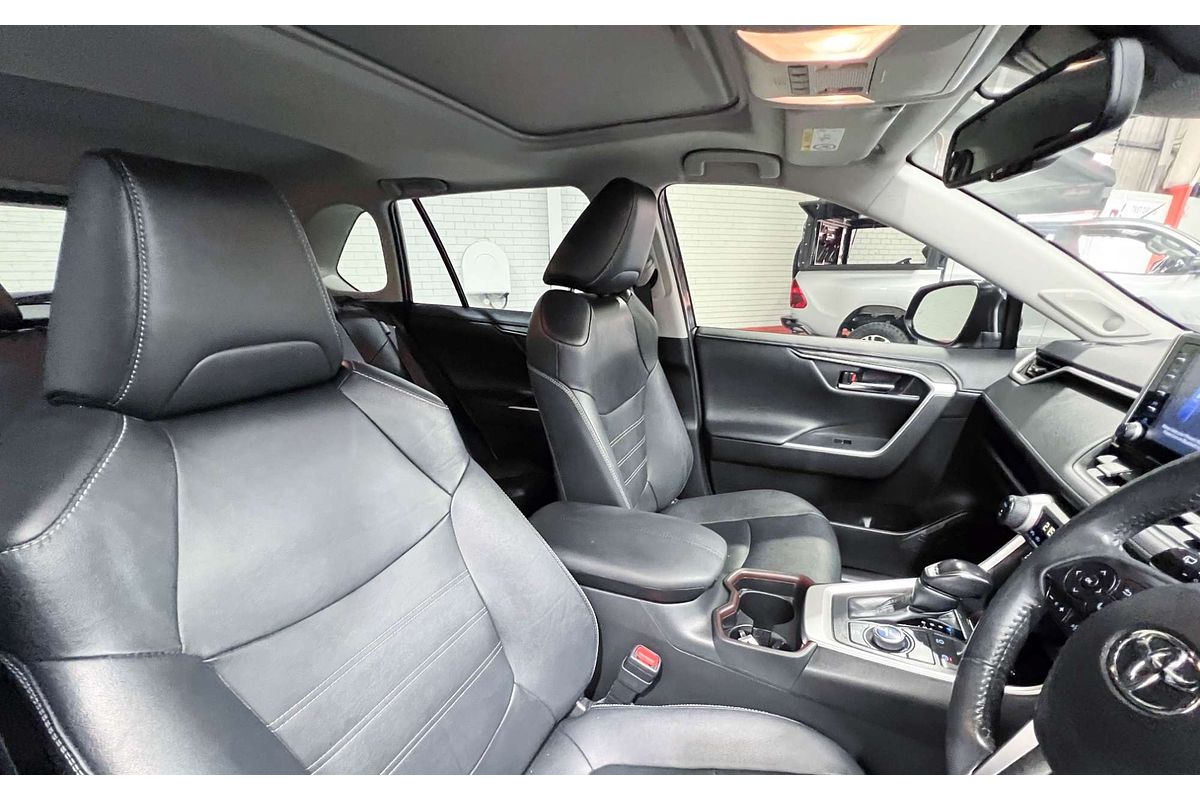 2020 Toyota RAV4 Cruiser AXAH54R