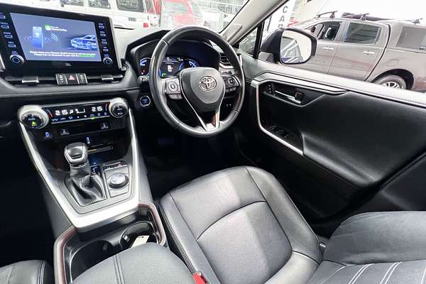 2020 Toyota RAV4 Cruiser AXAH54R