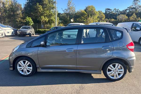 2013 Honda Jazz Vibe-S GE