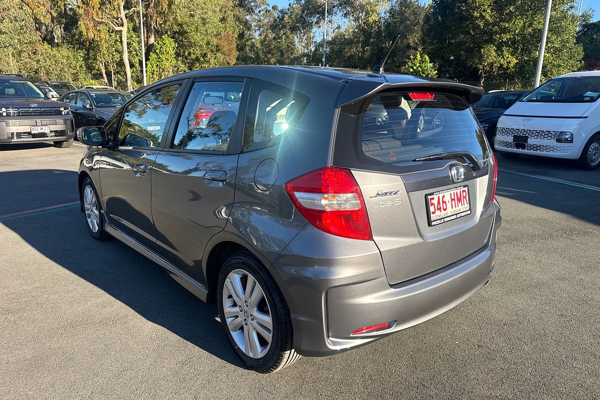 2013 Honda Jazz Vibe-S GE