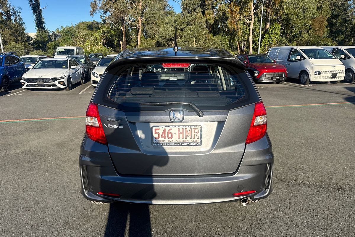 2013 Honda Jazz Vibe-S GE