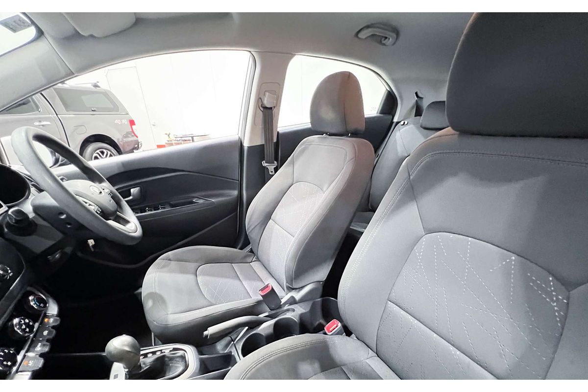 2014 Kia Rio S UB