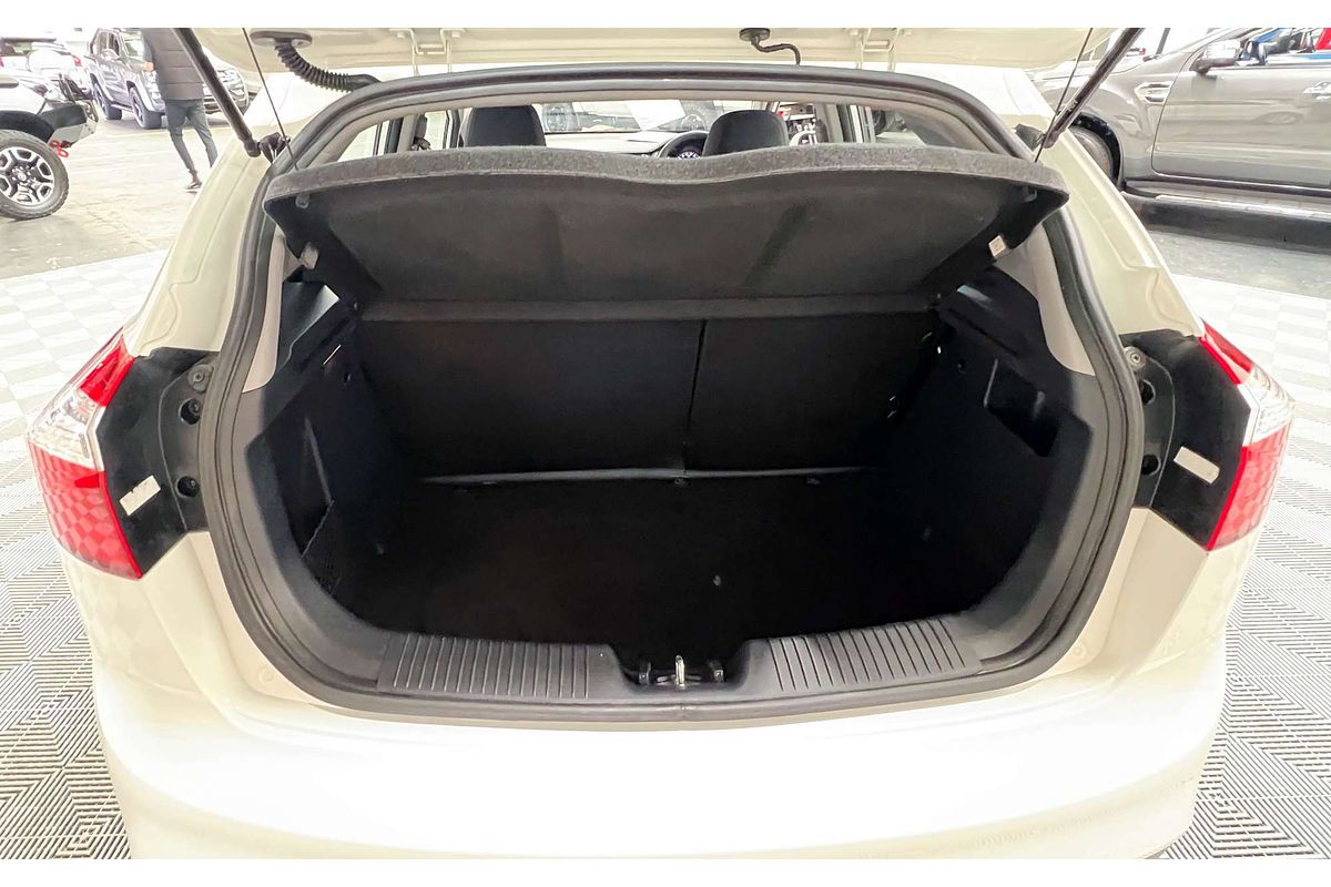 2014 Kia Rio S UB