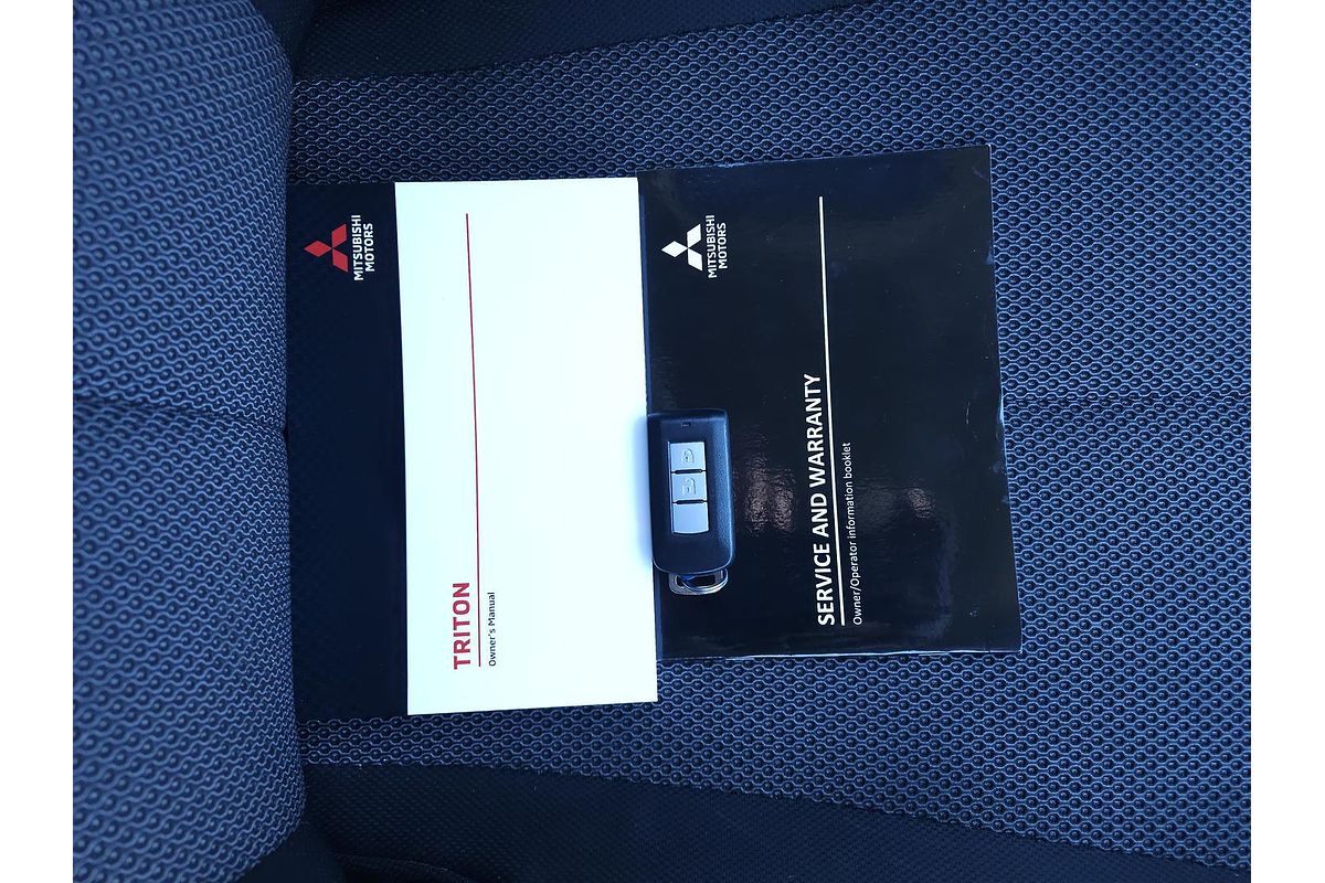 2021 Mitsubishi Triton GLS MR 4X4
