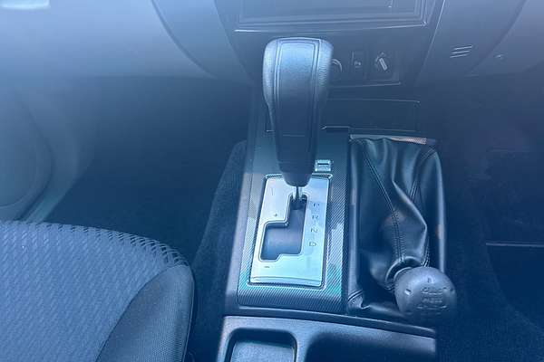 2015 Mitsubishi Challenger LS PC