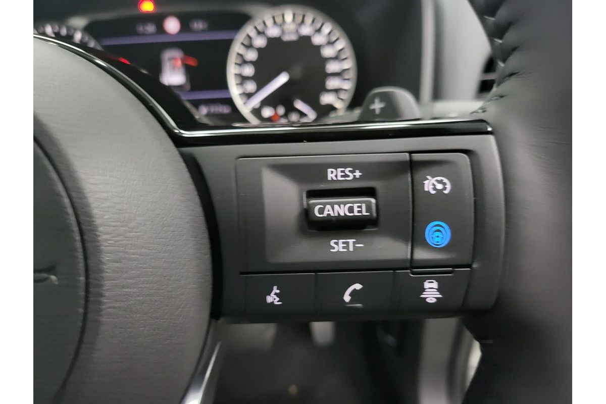 2025 Nissan X-TRAIL ST-L T33