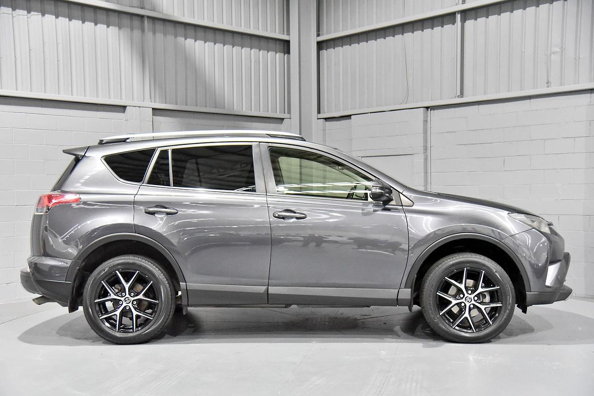 2018 Toyota RAV4 GXL ZSA42R