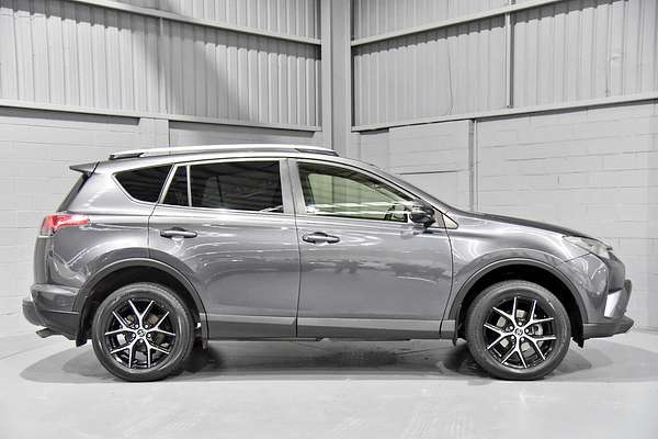 2018 Toyota RAV4 GXL ZSA42R