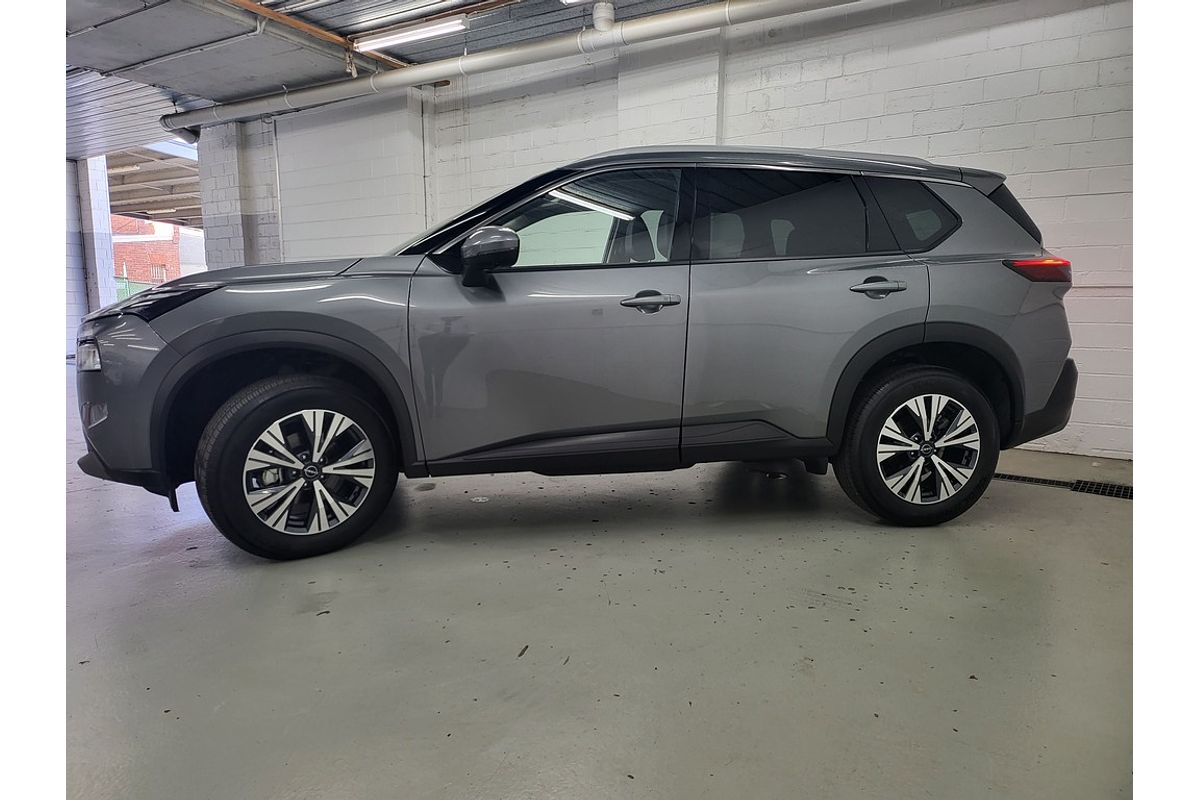 2025 Nissan X-TRAIL ST-L T33