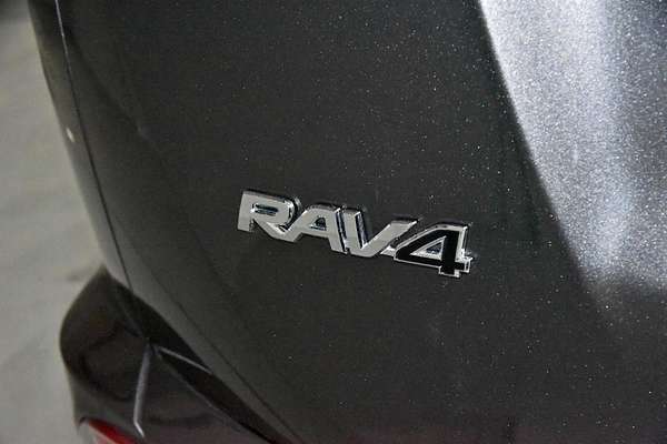 2018 Toyota RAV4 GXL ZSA42R