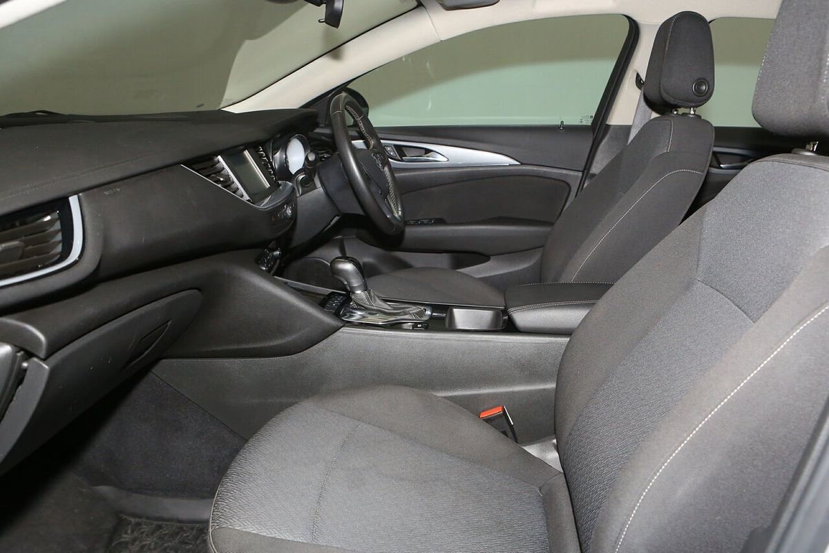 2019 Holden Commodore LT ZB