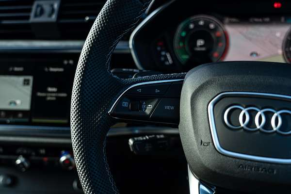 2025 Audi Q3 40 TFSI S line F3