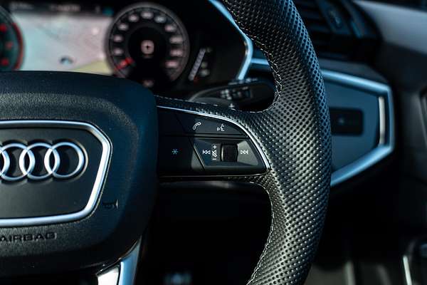 2025 Audi Q3 40 TFSI S line F3