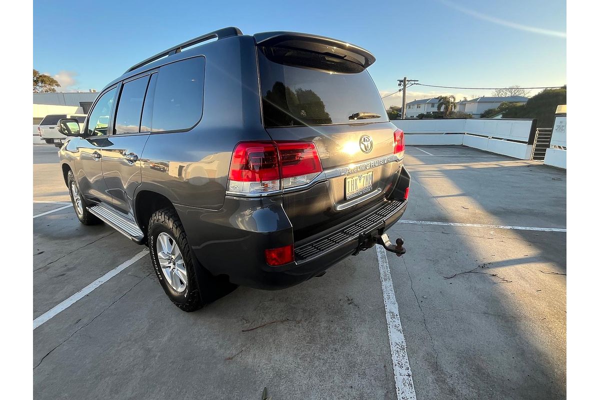 2016 Toyota Landcruiser GXL VDJ200R