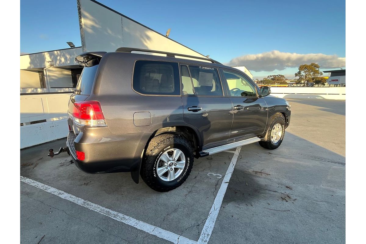 2016 Toyota Landcruiser GXL VDJ200R
