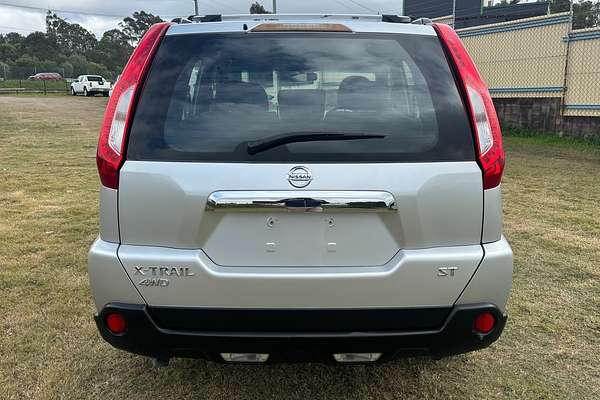 2013 Nissan X-TRAIL ST T31