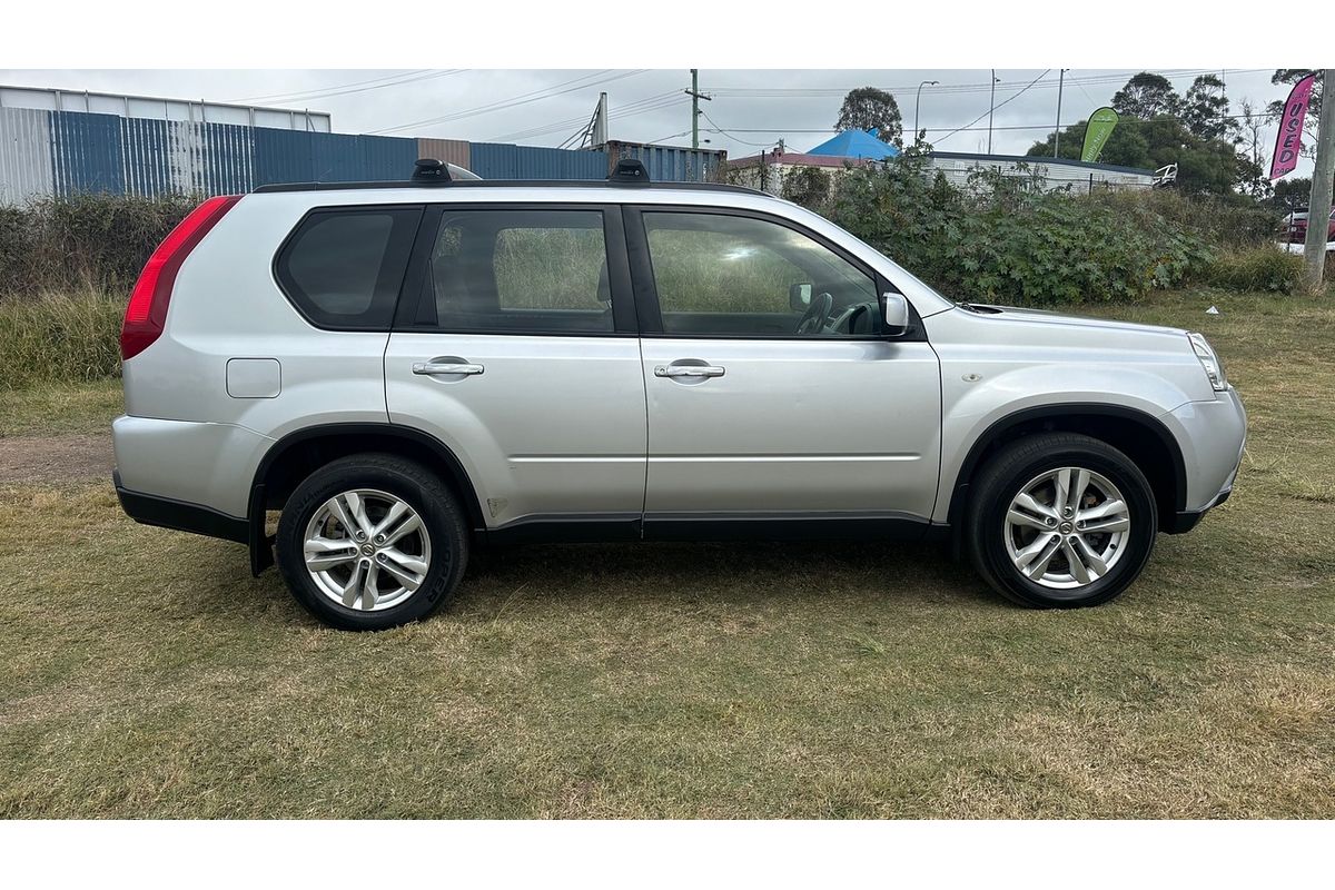 2013 Nissan X-TRAIL ST T31