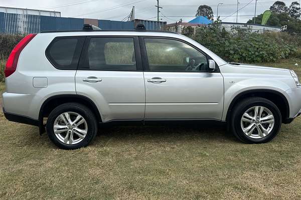 2013 Nissan X-TRAIL ST T31