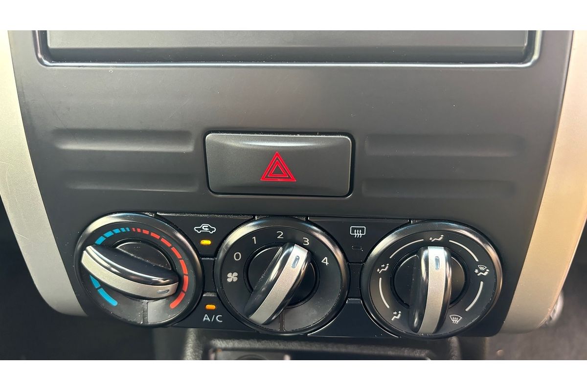 2013 Nissan X-TRAIL ST T31