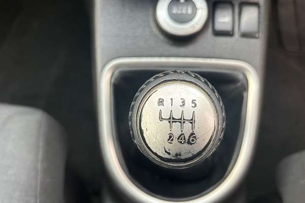 2013 Nissan X-TRAIL ST T31