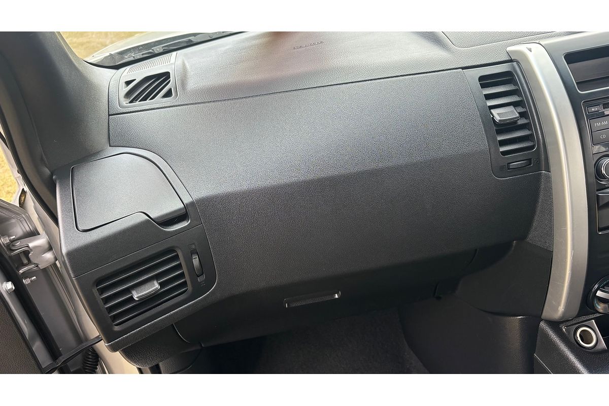 2013 Nissan X-TRAIL ST T31