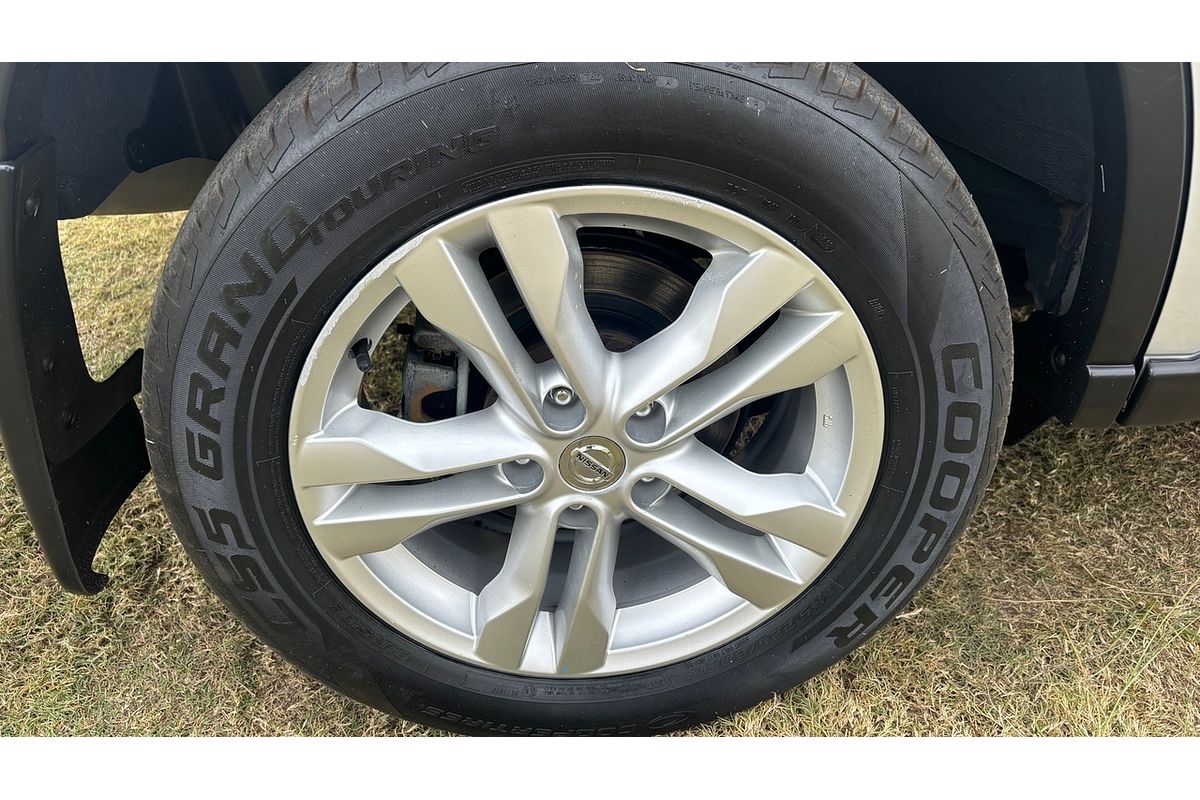 2013 Nissan X-TRAIL ST T31