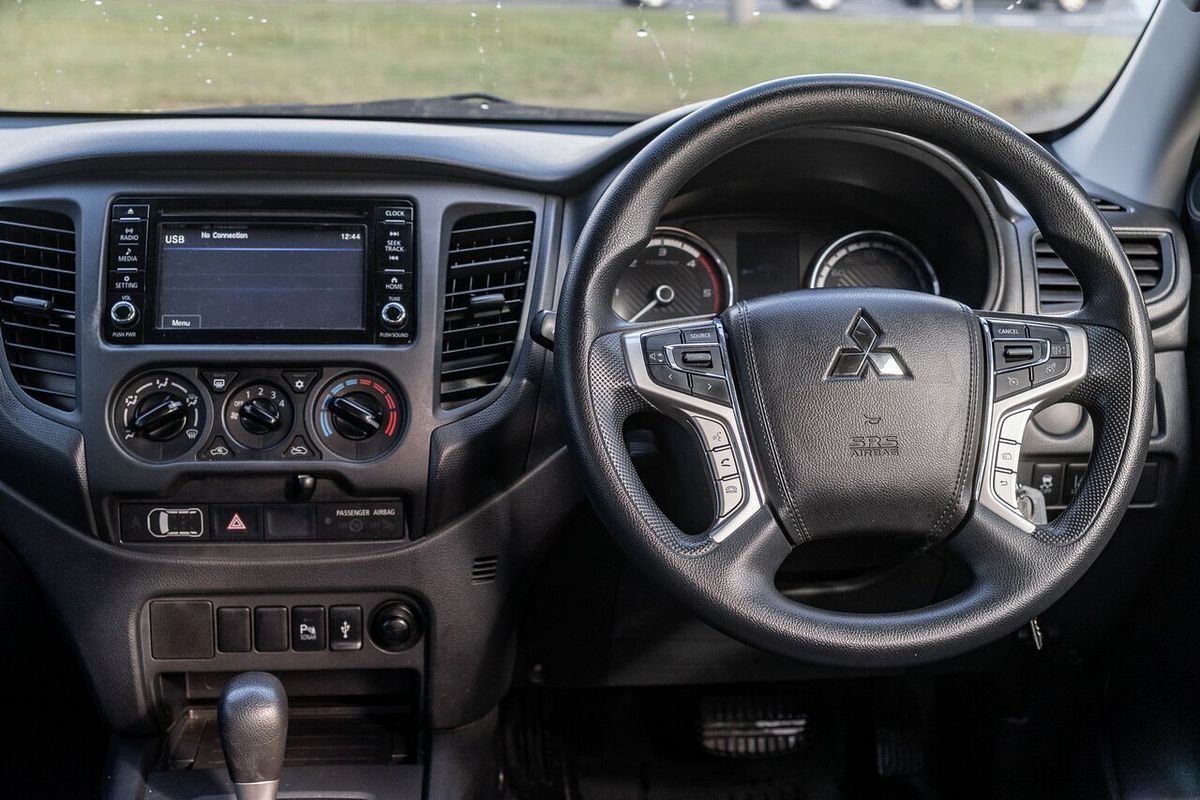 2018 Mitsubishi Triton GLX MQ 4X4