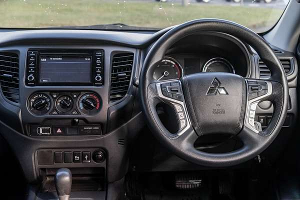 2018 Mitsubishi Triton GLX MQ 4X4