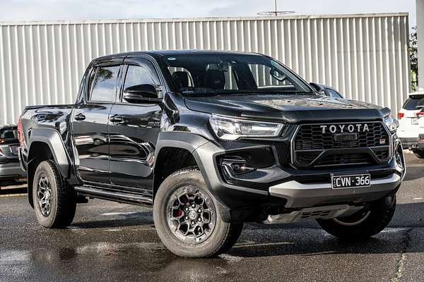 2023 Toyota Hilux 4x4