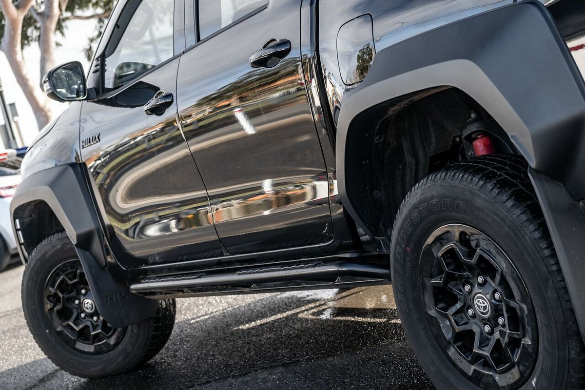 2023 Toyota Hilux 4x4
