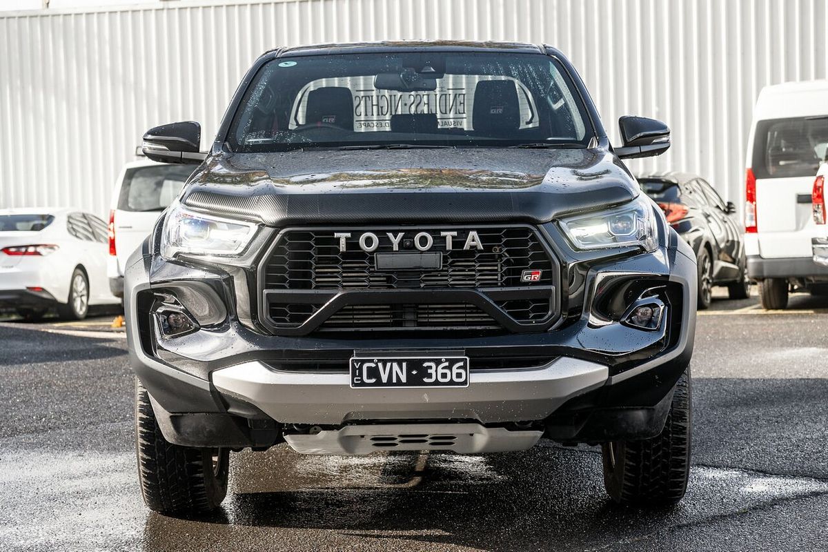 2023 Toyota Hilux 4x4