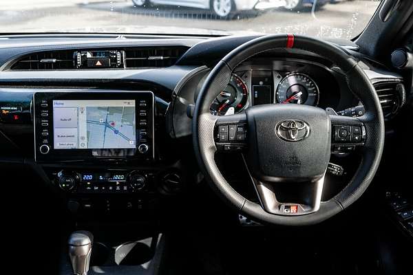 2023 Toyota Hilux 4x4