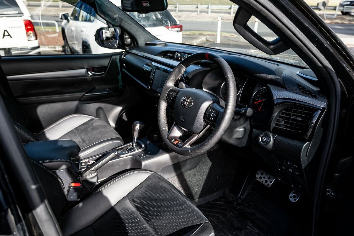 2023 Toyota Hilux 4x4