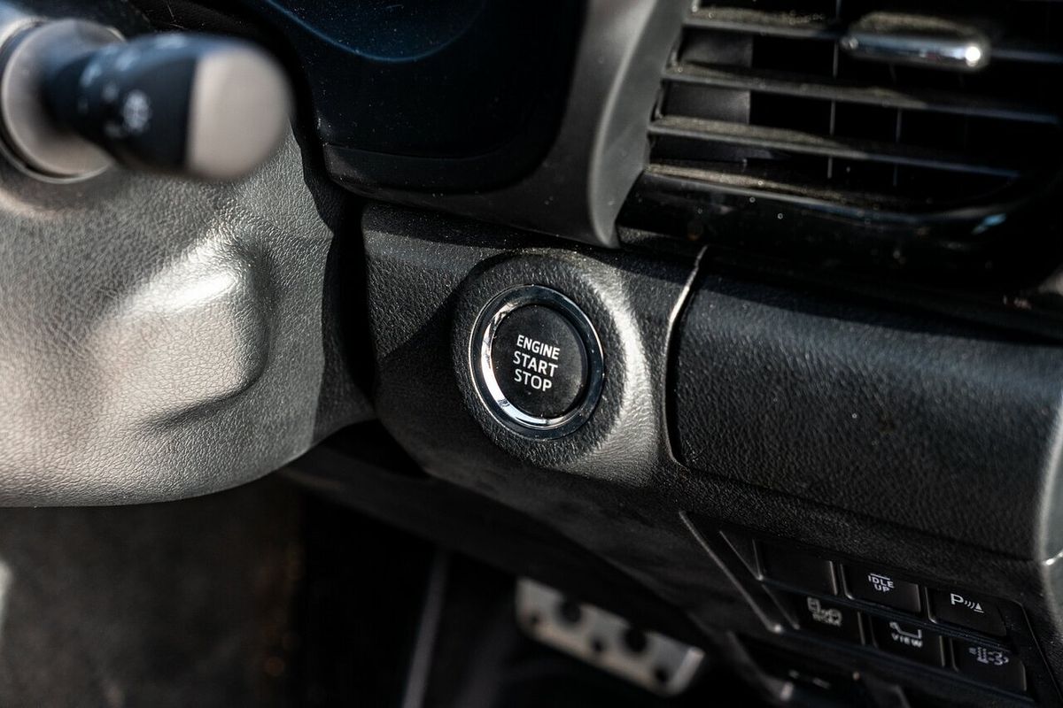 2023 Toyota Hilux 4x4
