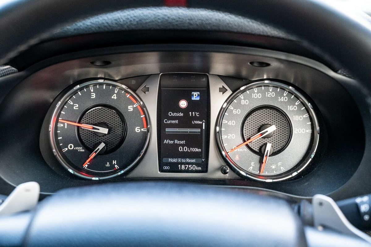 2023 Toyota Hilux 4x4