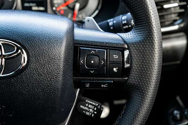 2023 Toyota Hilux 4x4