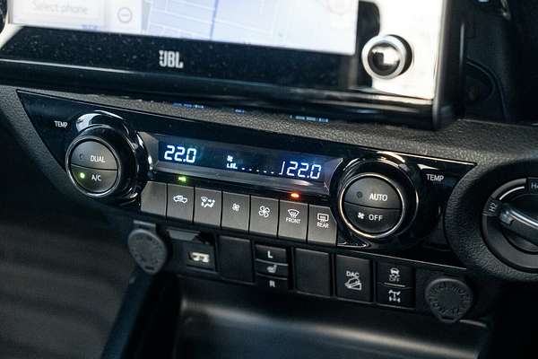2023 Toyota Hilux 4x4