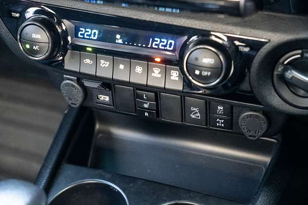 2023 Toyota Hilux 4x4