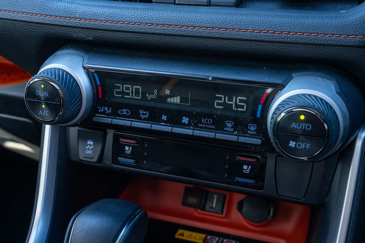 2022 Toyota RAV4 Edge AXAH54R
