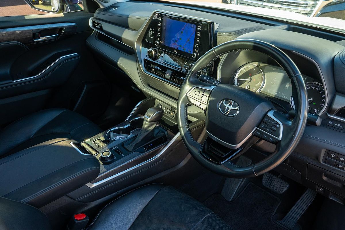 2022 Toyota Kluger Grande GSU75R