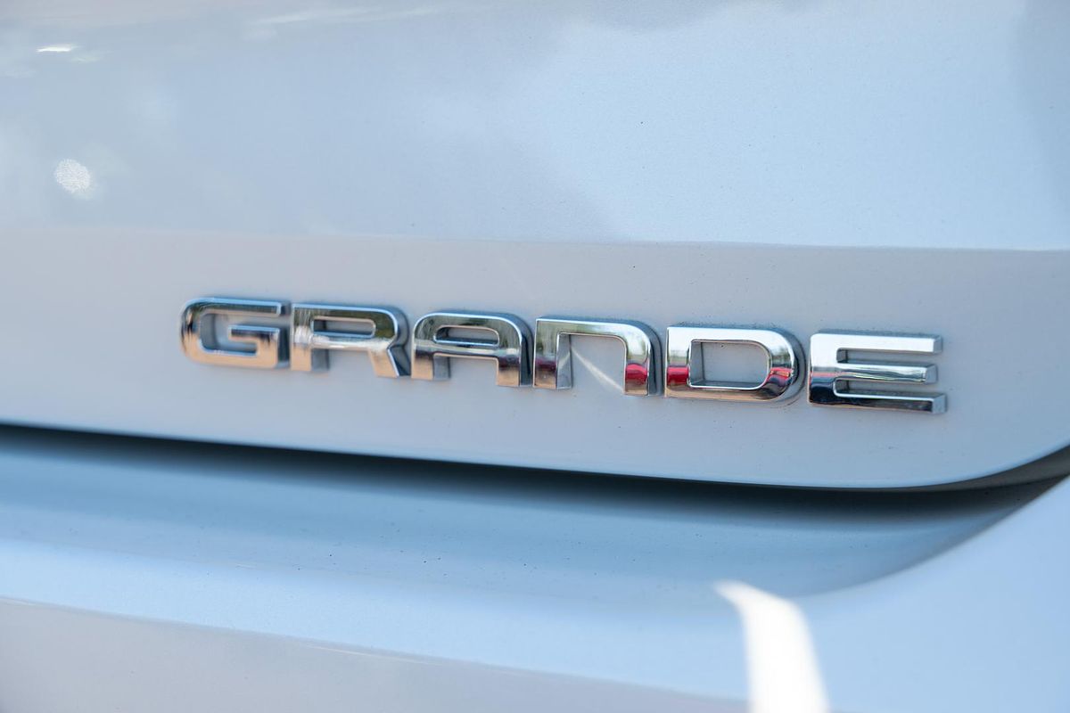 2022 Toyota Kluger Grande GSU75R
