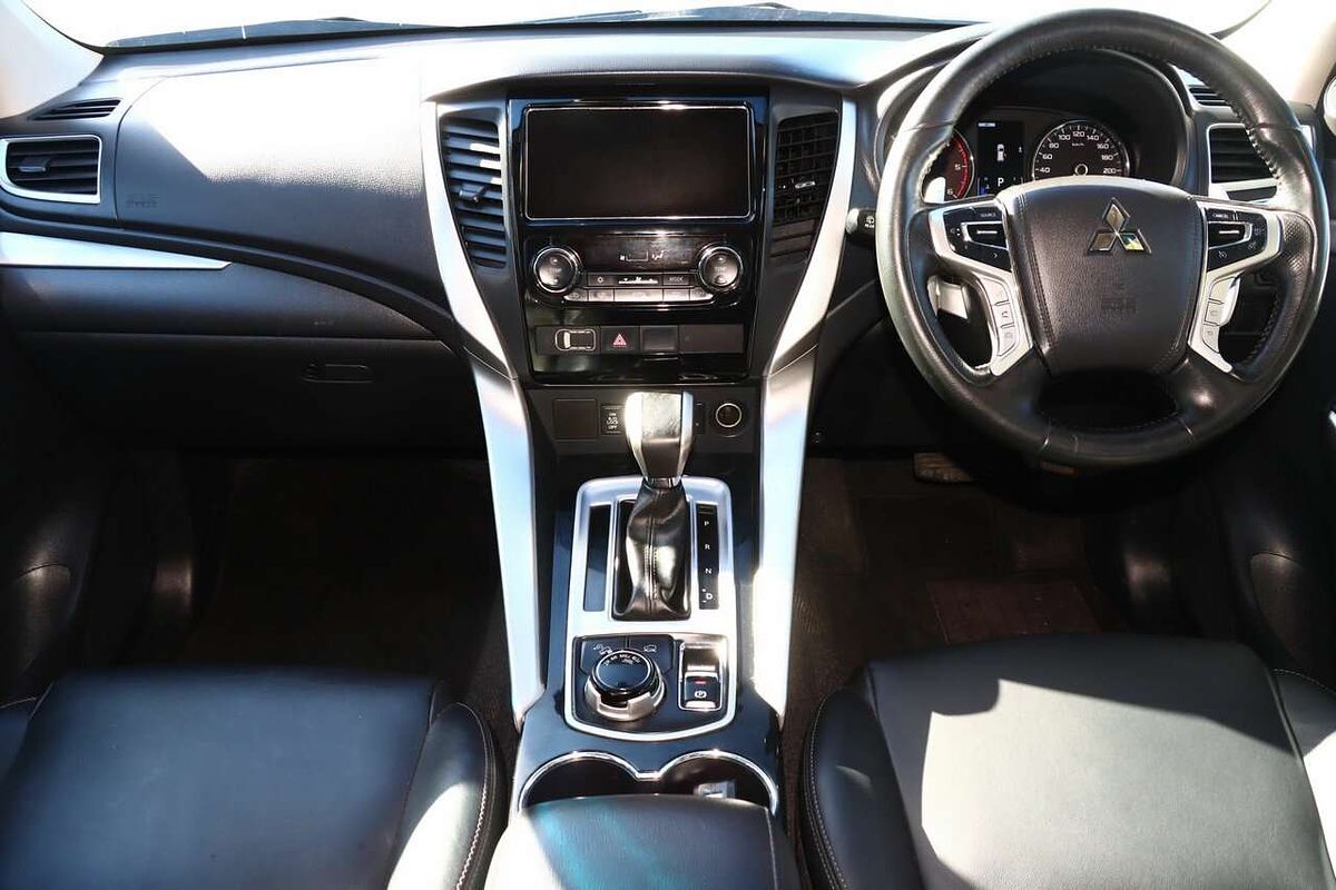2017 Mitsubishi Pajero Sport GLS QE