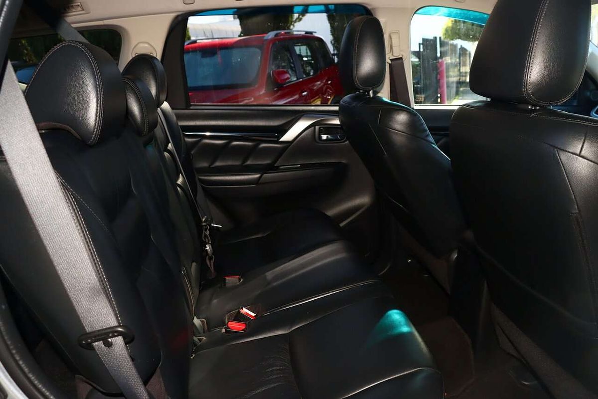 2017 Mitsubishi Pajero Sport GLS QE