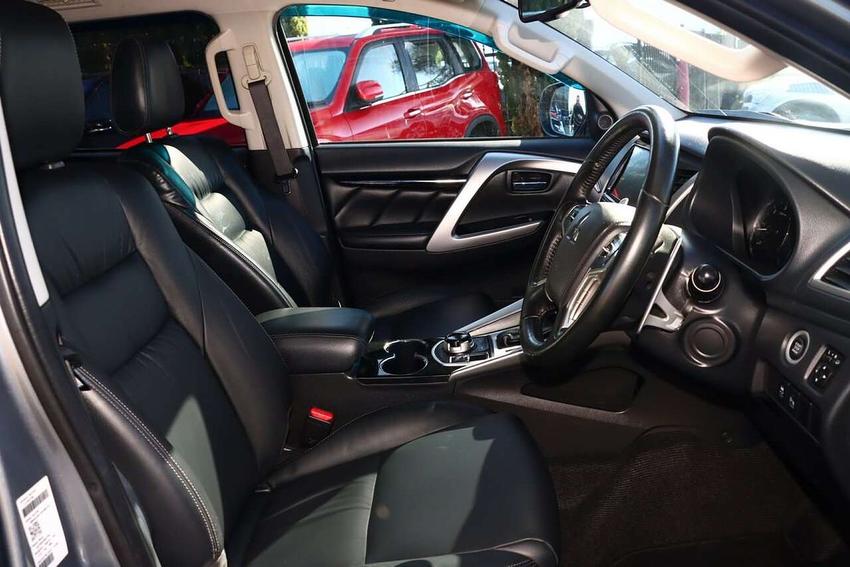 2017 Mitsubishi Pajero Sport GLS QE