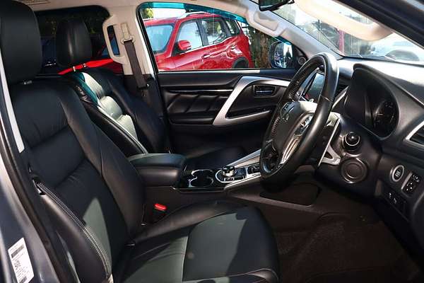 2017 Mitsubishi Pajero Sport GLS QE